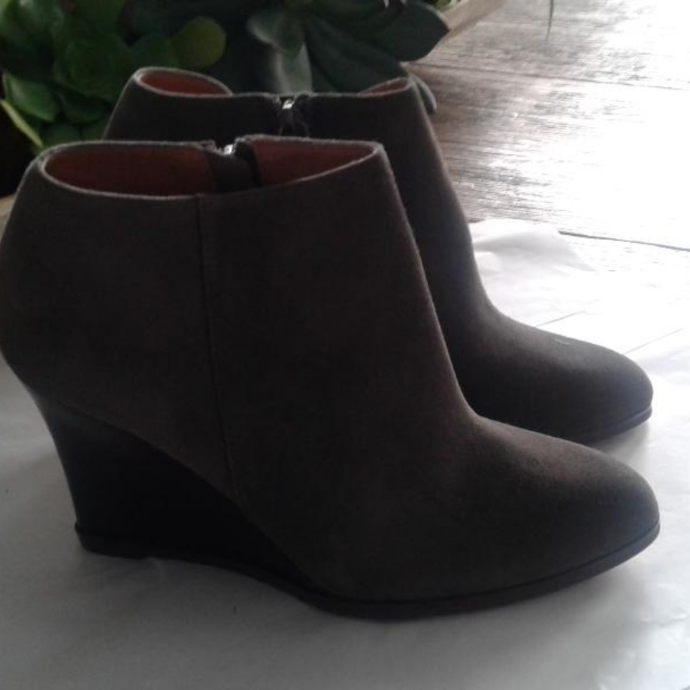 Women Shoe